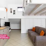 Cozy Mezzanine By Wonderful Italy Lejlighed *
