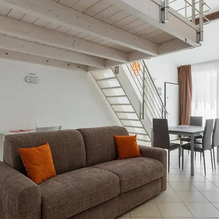 Cozy Mezzanine By Wonderful Italy * Boloňa