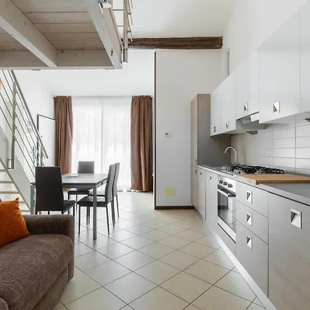 Cozy Mezzanine By Wonderful Italy Bologna