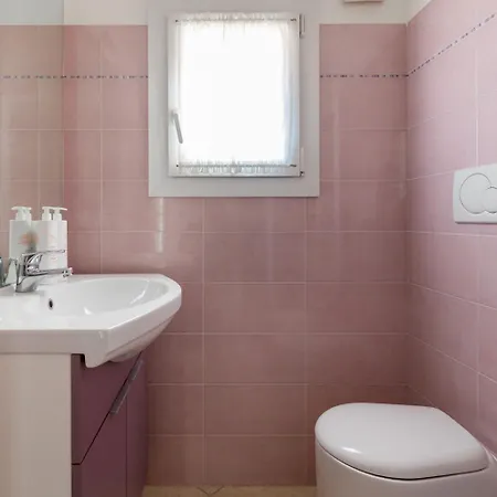 Apartment Cozy Mezzanine By Wonderful Italy