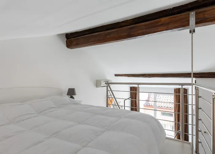 아파트 Cozy Mezzanine By Wonderful Italy