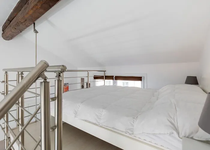 Cozy Mezzanine By Wonderful Italy