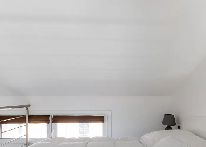 Cozy Mezzanine By Wonderful Italy 아파트