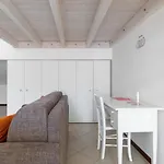 Διαμέρισμα Cozy Mezzanine By Wonderful Italy *