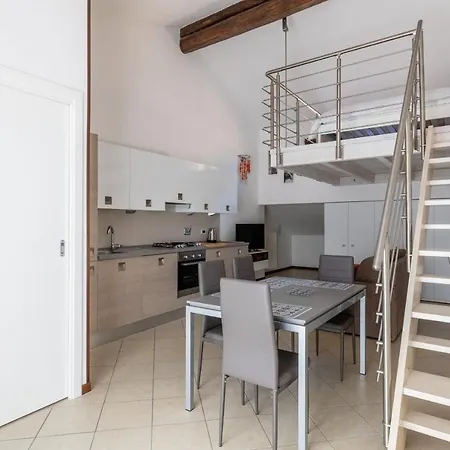 Apartamento Cozy Mezzanine By Wonderful Italy *