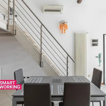 Cozy Mezzanine By Wonderful Italy Appartement Bologne