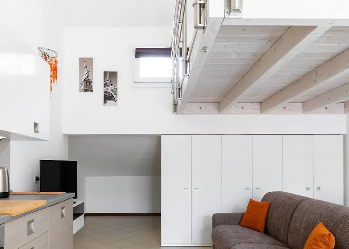 Cozy Mezzanine By Wonderful Italy *